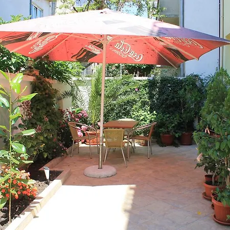 Guest house Stela *