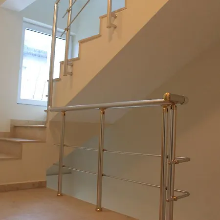 Stela Gasthuis Tsarevo